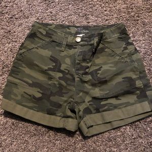 Army Mid Rise Shorts